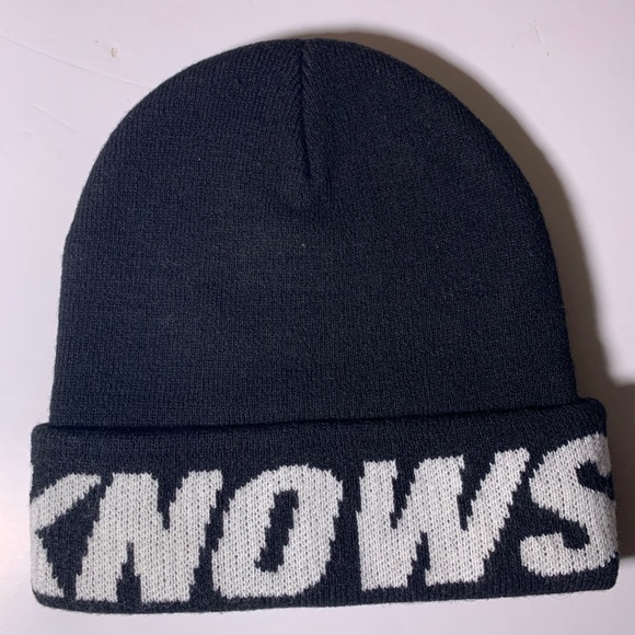 Lord knows beanie - Picture 2 of 3